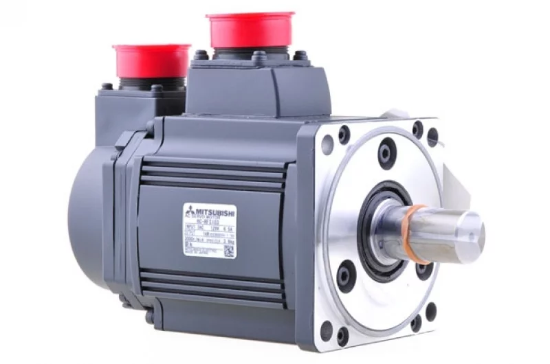 Серводвигатель HC-RFS353B оснащен тормозом